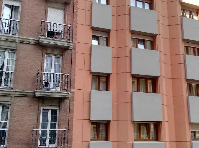 Tierra Encantada * Gijón