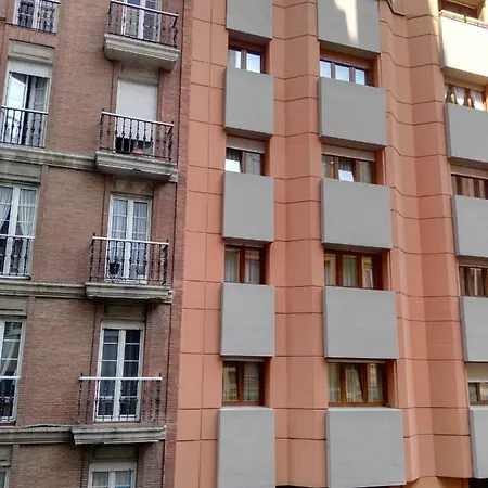 Tierra Encantada * גיחון