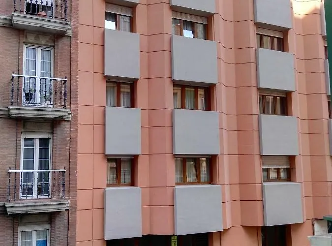 Tierra Encantada * גיחון